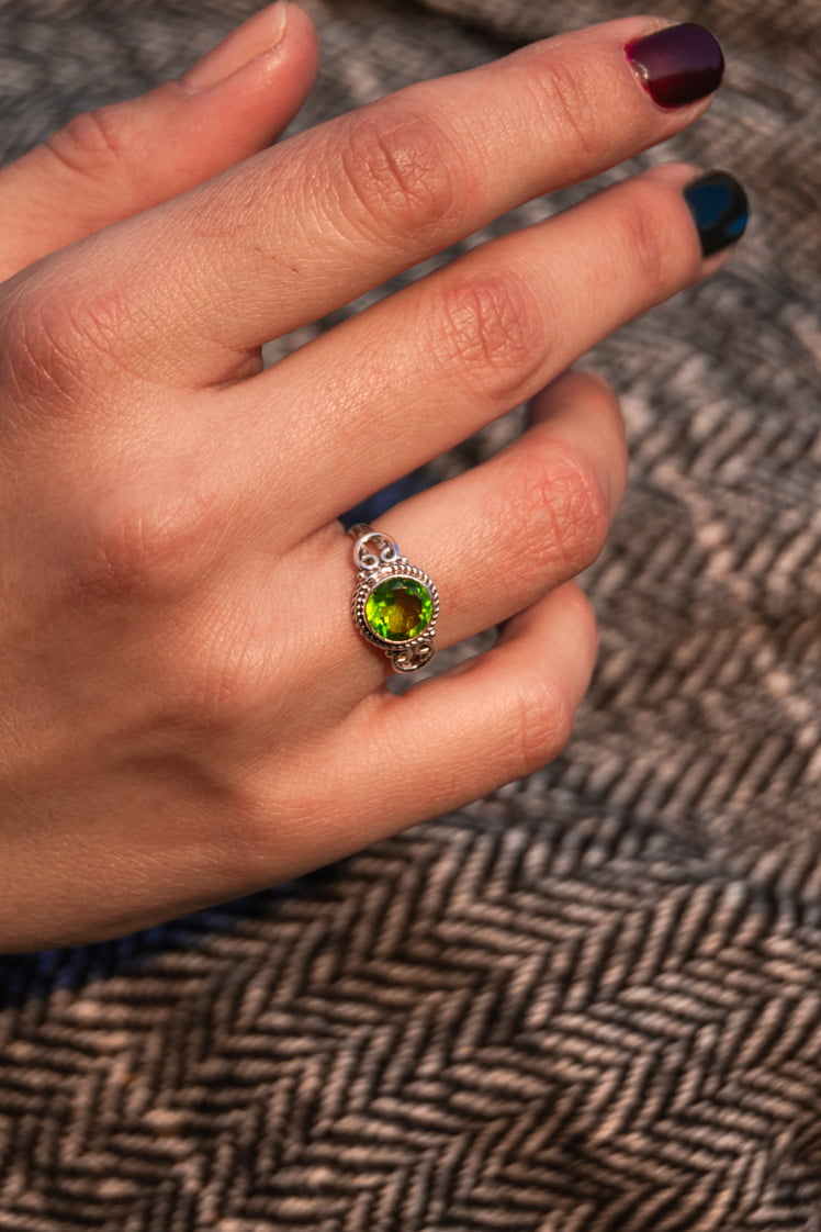 anillo_piedra_peridoto-2 anillo ghaas